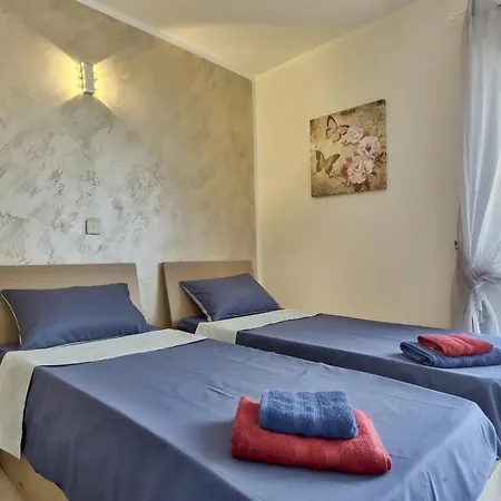 Two Bedroom סיינט פול ביי