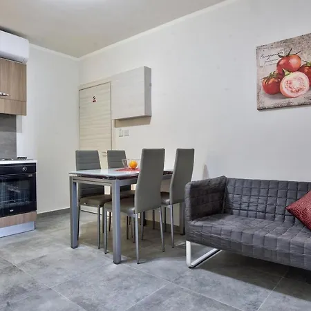 Two Bedroom Διαμέρισμα Σεντ Πόλς Μπέι